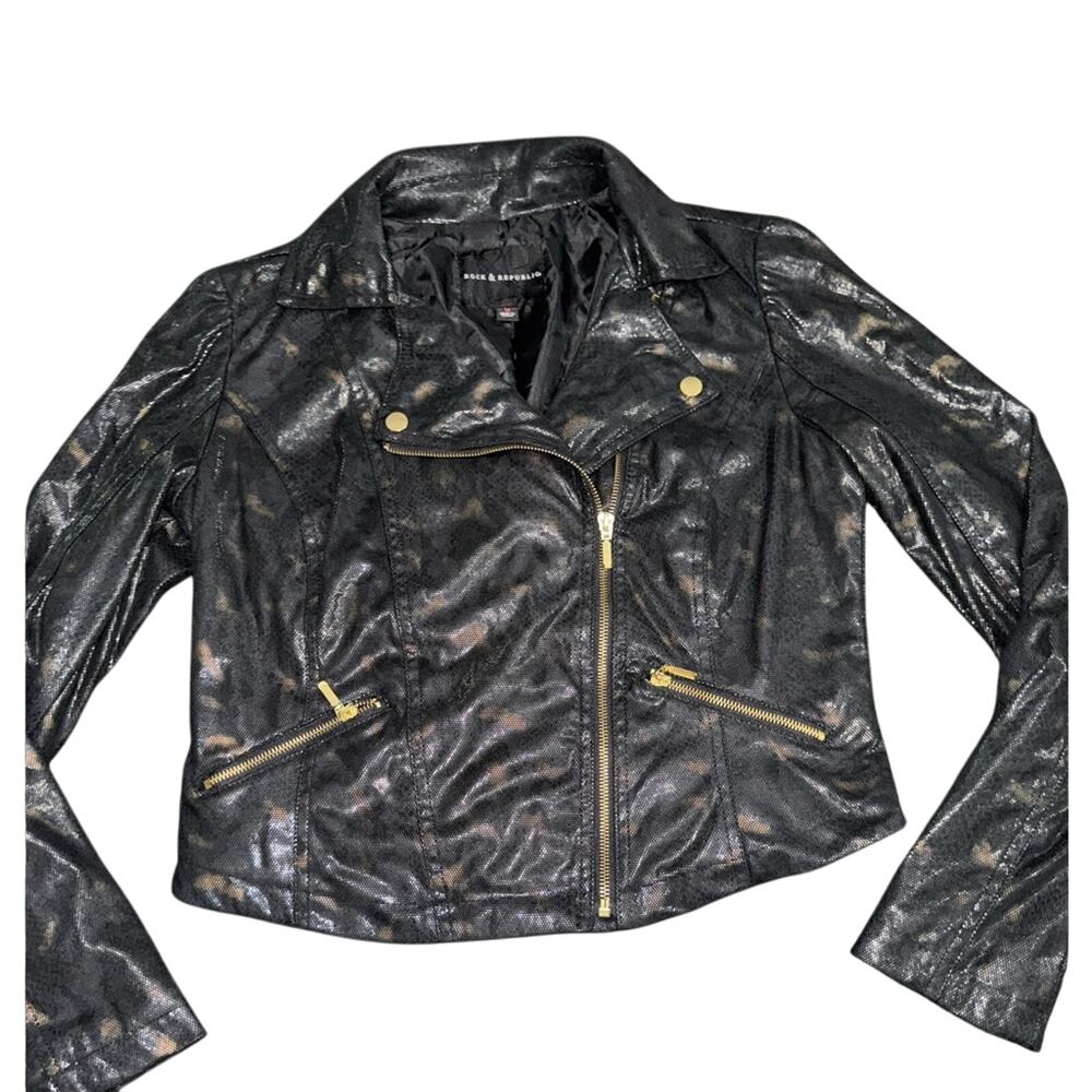 UEC ROCK & REPUBLIC BLACK MOTO JACKET GOLD DETAILS VERY SOFT FULLY LINED SZ M